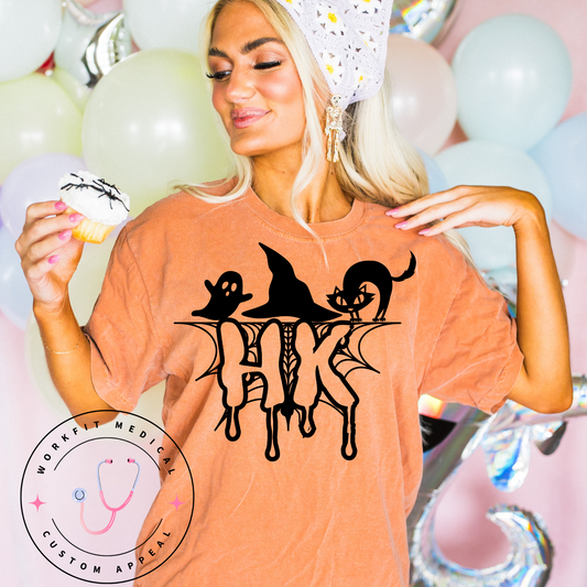 HK Spooky things Tee